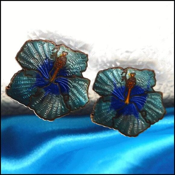 1950s French Cloisonne Vintage Copper Earrings Blue Orchids 16116 - Picture 5 of 6